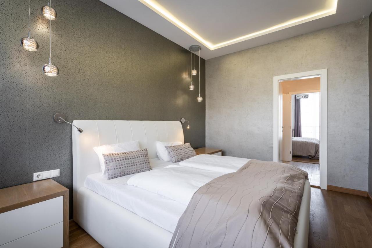 Basilika Panorama luxury one bedroom apartment with balcony Budapest Bagian luar foto