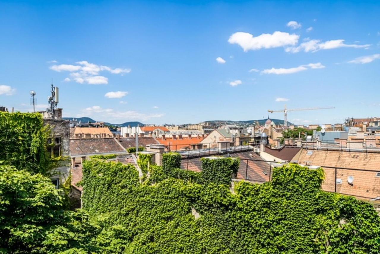 Basilika Panorama luxury one bedroom apartment with balcony Budapest Bagian luar foto